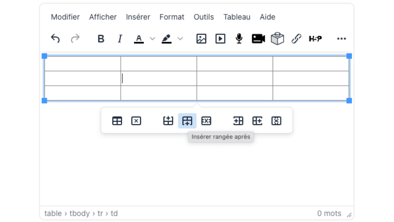 Une fois le tableau inséré, une barre d'outils contextuelle apparaît pour ajouter des lignes, des colonnes ou modifier la structure.